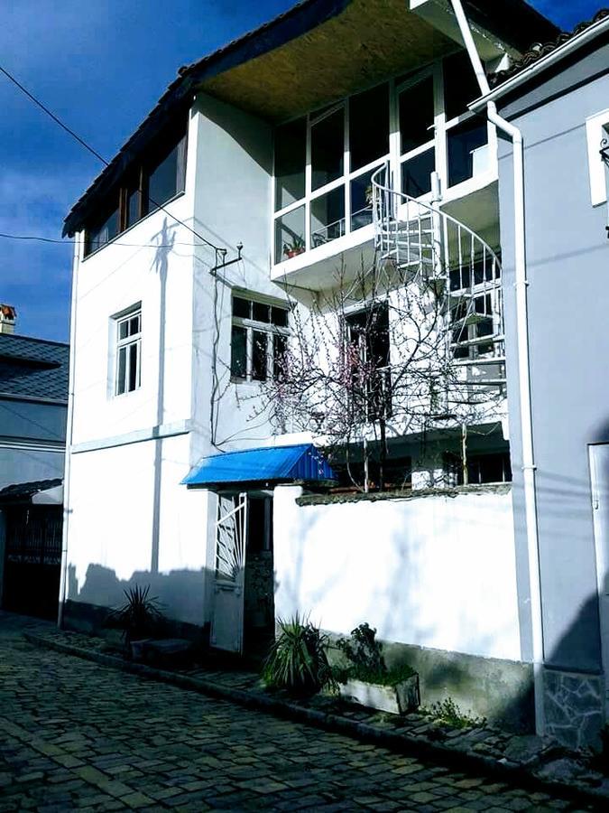 Small Room For Two In Private Villa Korça Kültér fotó